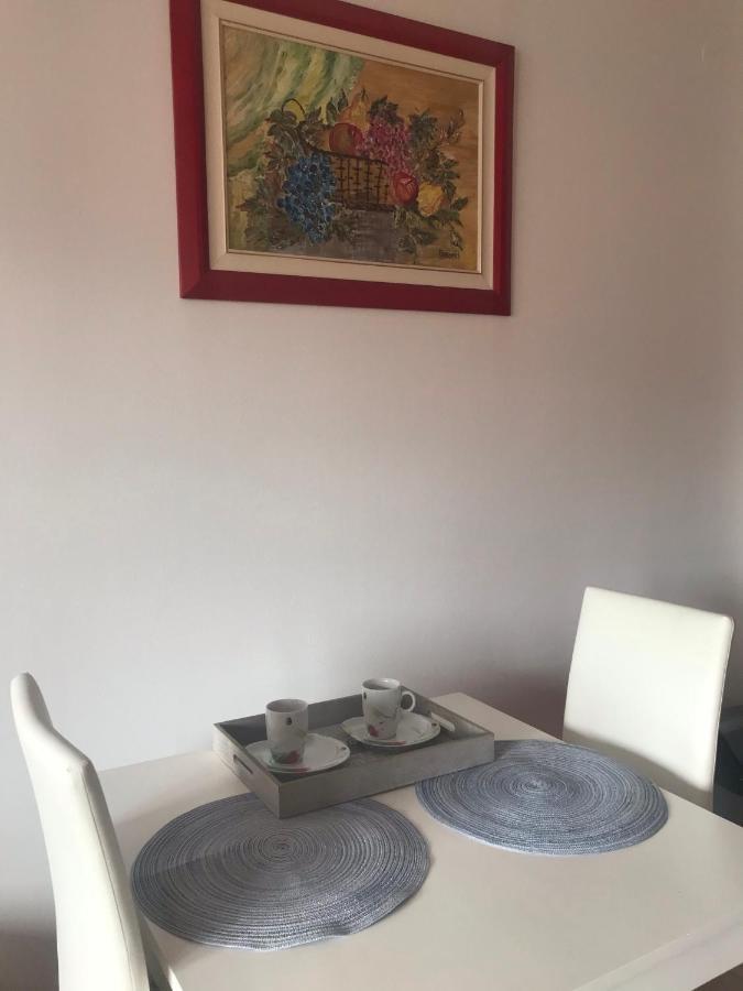Appartement Studio Apartman Ivano à Ðakovo Extérieur photo