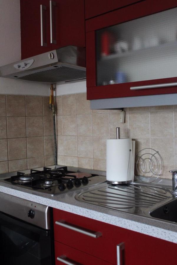 Appartement Studio Apartman Ivano à Ðakovo Extérieur photo